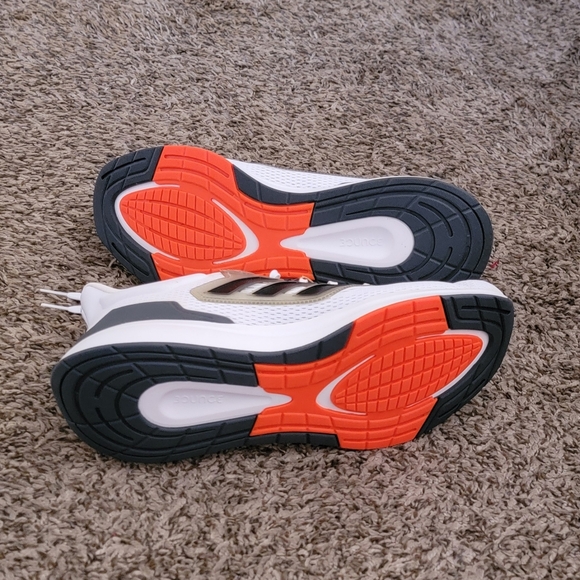 Adidas EQ21 RUN - Picture 4 of 6